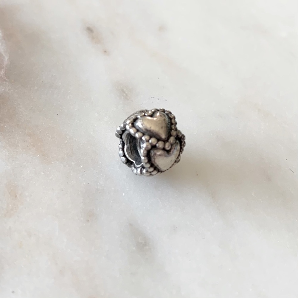 ✨Pandora Charm✨ hearts